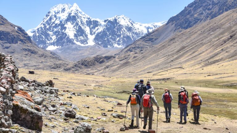 Turismo Responsable en Cusco: Guía Práctica para Viajar con Impacto Positivo